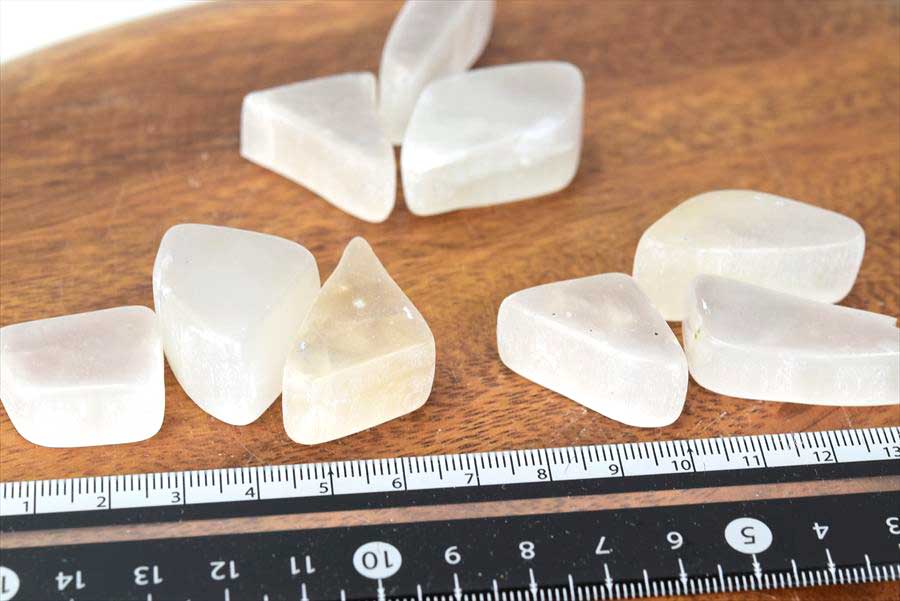 カリフォルニア産 テレビ石 ウレキサイト Ulexite 天然石 パワーストーン