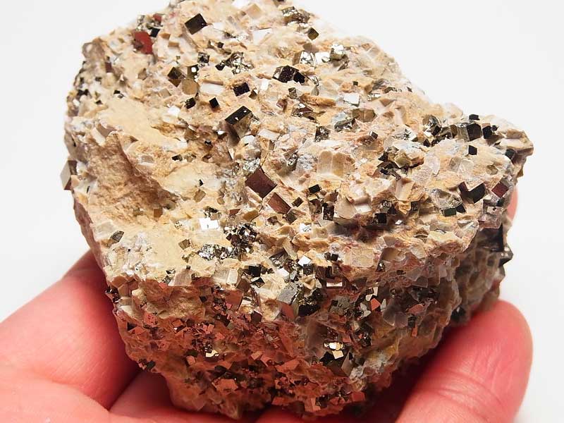 パイライト　スペイン産　黄鉄鉱　結晶　原石　立方体　ナバフン　天然石 パワーストーン