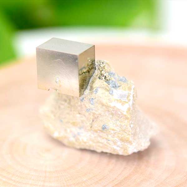 スペイン産　パイライト　キュービックパイライト　原石　鉱物　黄鉄鉱　 Navajun　Pyrite　天然石　パワーストーン