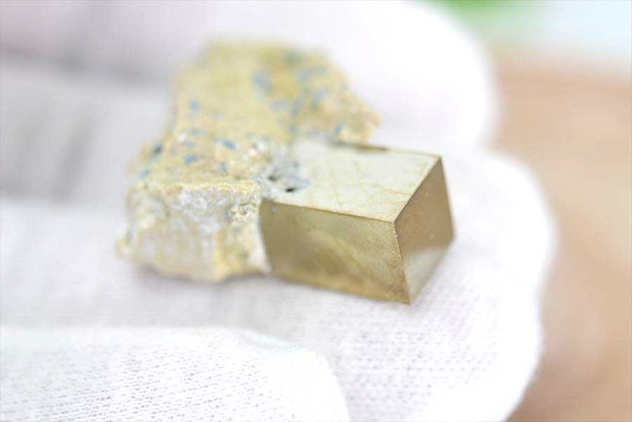 スペイン産　パイライト　キュービックパイライト　原石　鉱物　黄鉄鉱　 Navajun　Pyrite　天然石　パワーストーン