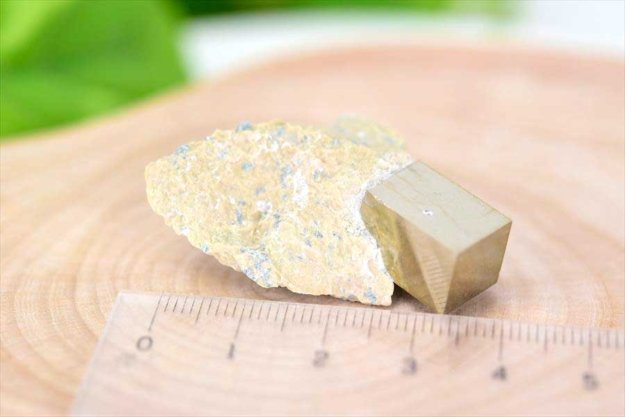 スペイン産　パイライト　キュービックパイライト　原石　鉱物　黄鉄鉱　 Navajun　Pyrite　天然石　パワーストーン