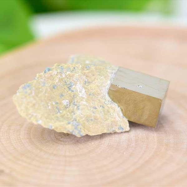 スペイン産　パイライト　キュービックパイライト　原石　鉱物　黄鉄鉱　 Navajun　Pyrite　天然石　パワーストーン