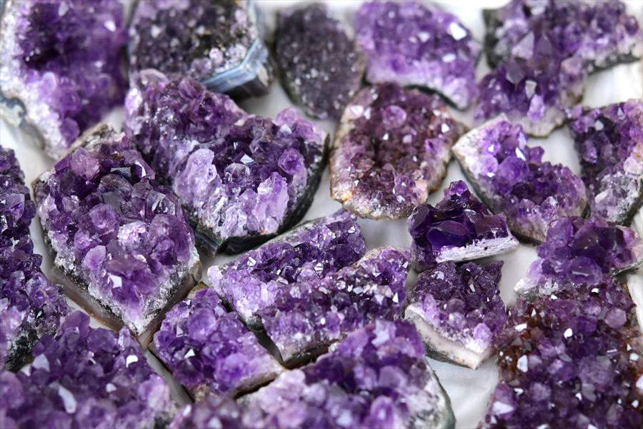 ウルグアイ産 アメジスト ミニクラスター 箱詰め｜紫水晶｜詰め合わせ