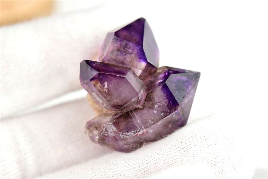 ジンバブエ チブク鉱山産 アメジストエレスチャル｜シャンガン