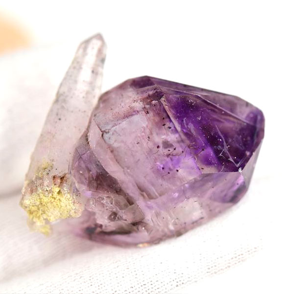 ジンバブエ産　アメジストエレスチャル　セプターアメジスト　紫水晶　鉱物　標本　パワーストーン