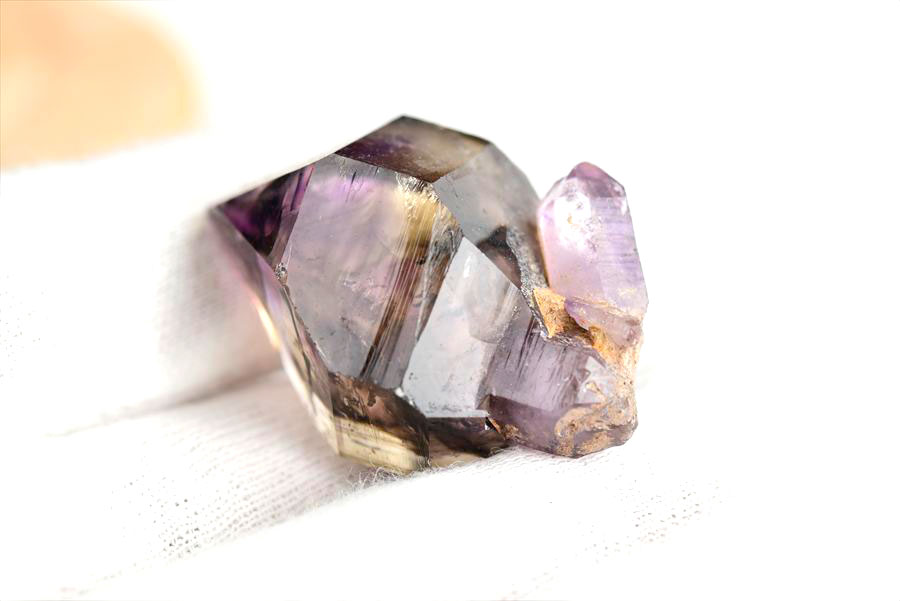 ジンバブエ産　アメジストエレスチャル　セプターアメジスト　紫水晶　鉱物　標本　パワーストーン